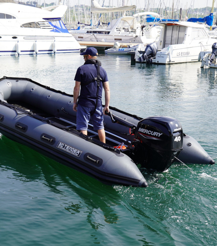 Bateaux en stock